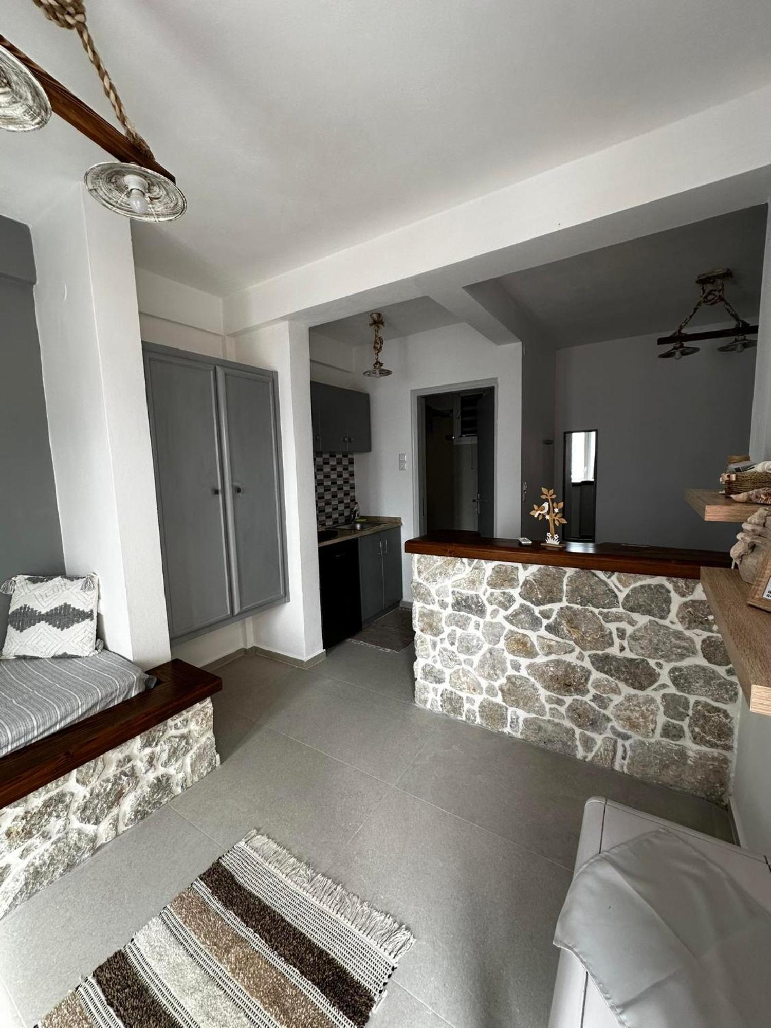 Elenis Studios&Apartments Masouri Exterior foto