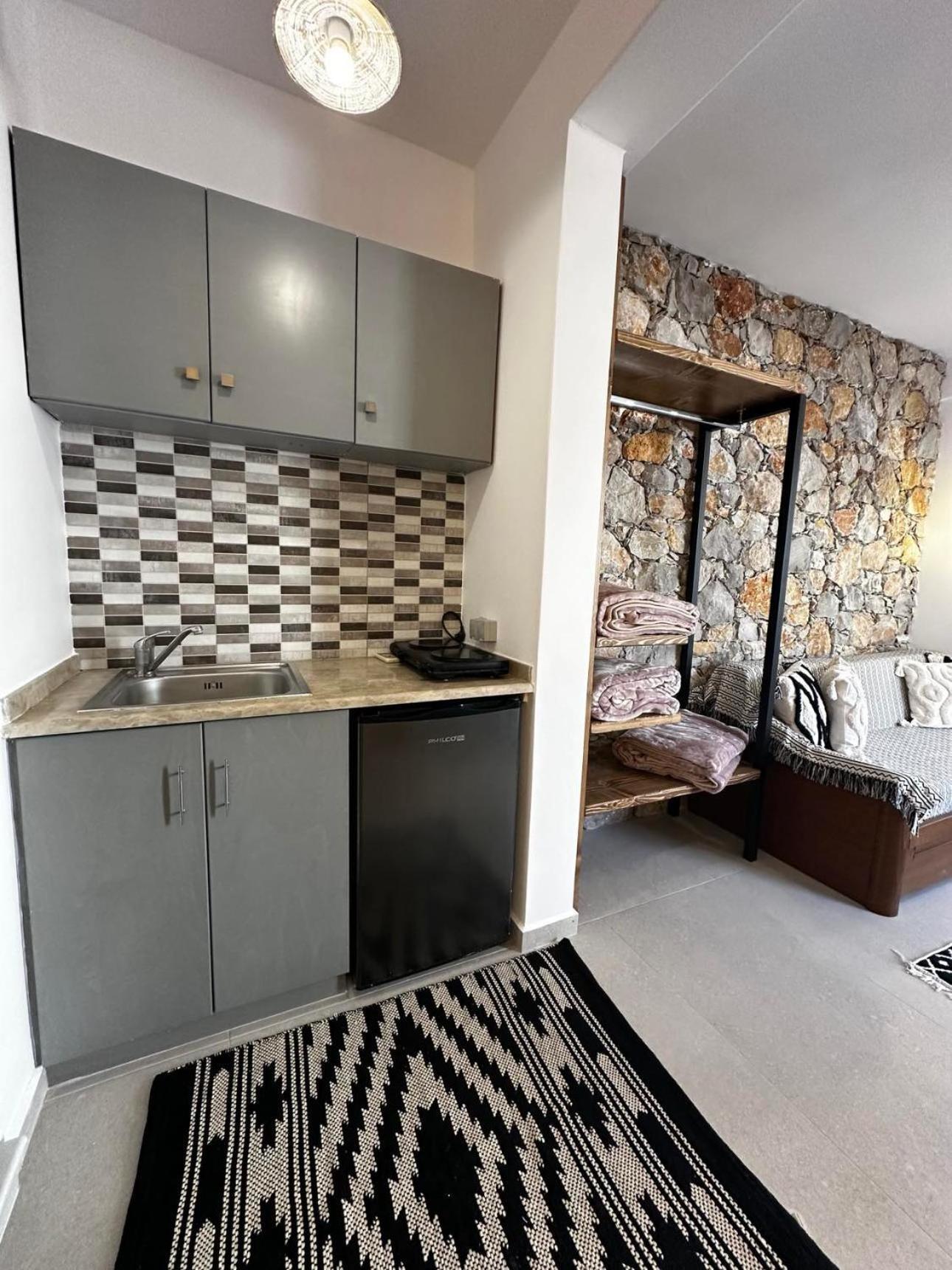 Elenis Studios&Apartments Masouri Exterior foto